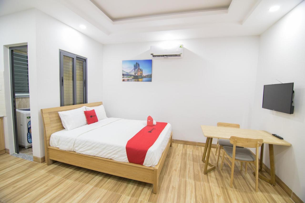 胡志明市 Reddoorz Premium Near E-Town酒店 外观 照片