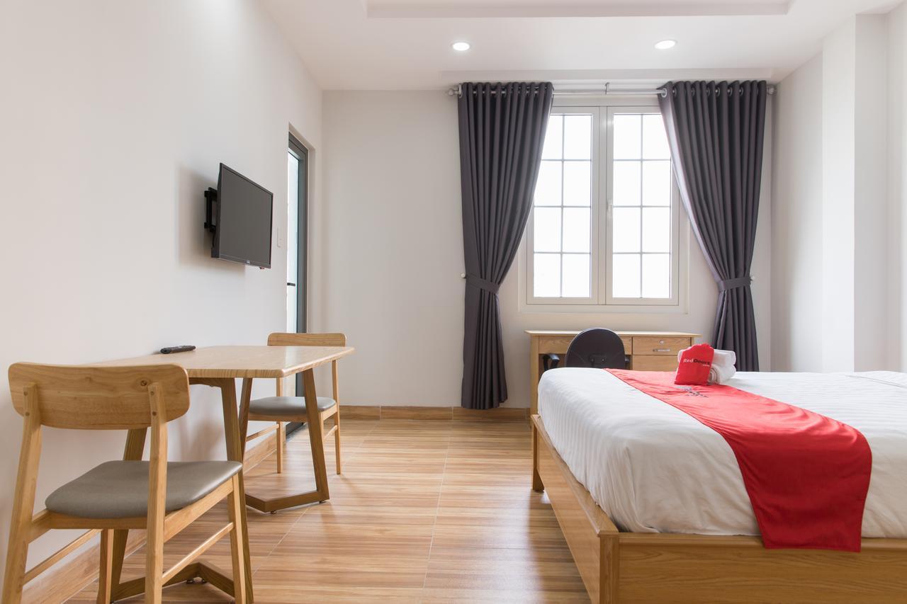 胡志明市 Reddoorz Premium Near E-Town酒店 外观 照片