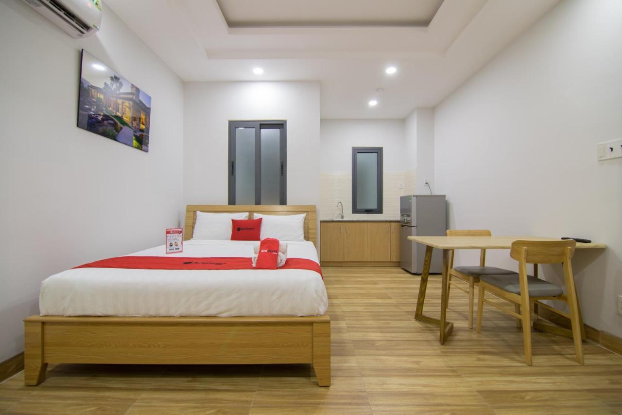 胡志明市 Reddoorz Premium Near E-Town酒店 外观 照片