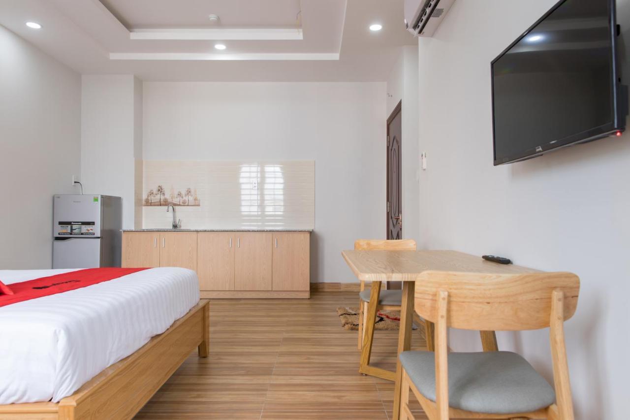 胡志明市 Reddoorz Premium Near E-Town酒店 外观 照片