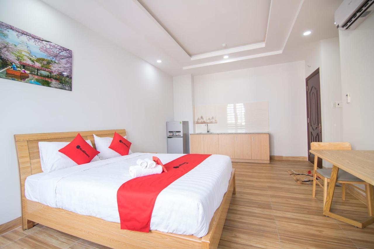 胡志明市 Reddoorz Premium Near E-Town酒店 外观 照片