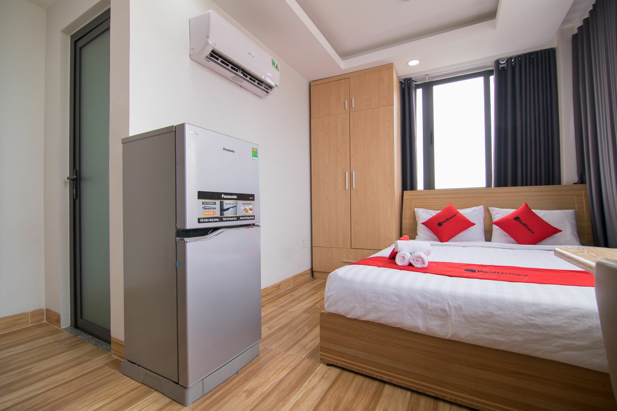 胡志明市 Reddoorz Premium Near E-Town酒店 外观 照片